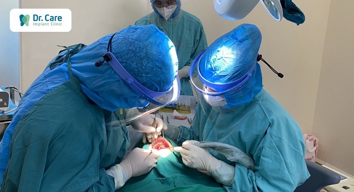 Trồng răng implant tại tphcm - Nha khoa Dr.Care
